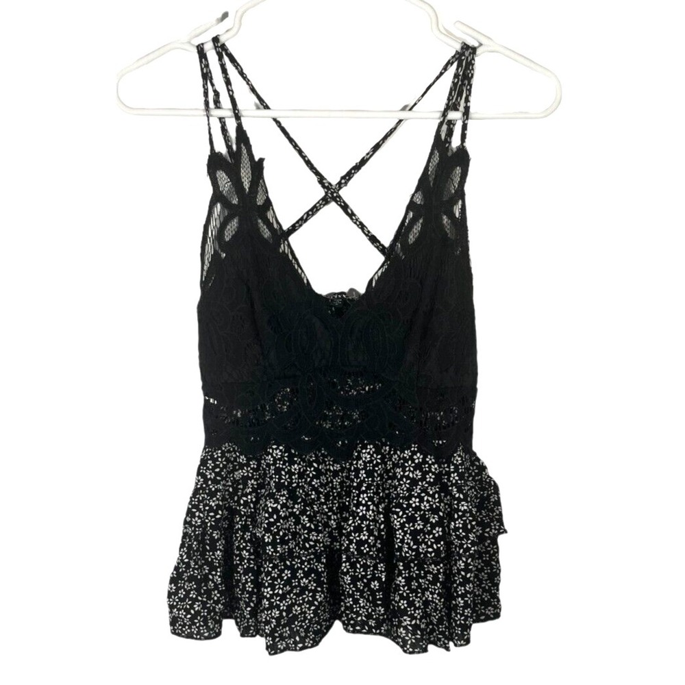 Trixxi NWT Women's Spaghetti Strap Top Blouse Lace Size S